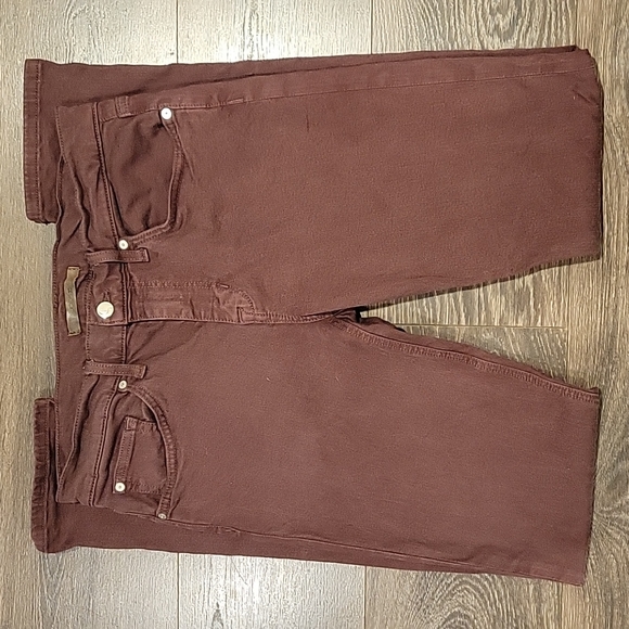 Joe's Jeans Other - ❤️ JOE'S SLIM FIT JEANS IN HUCKLEBERRY WASH, 32